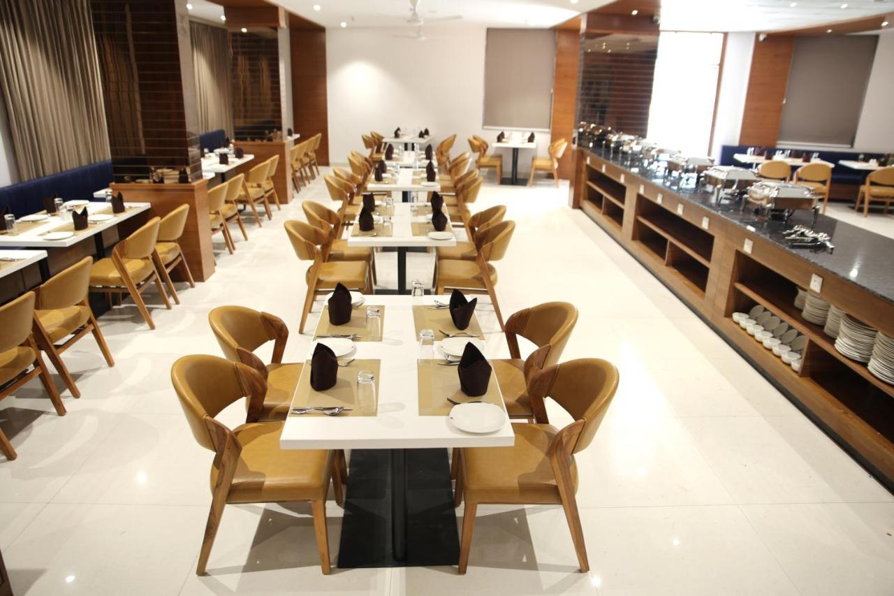 Lords Eco Inn, Ambaji Luaran gambar