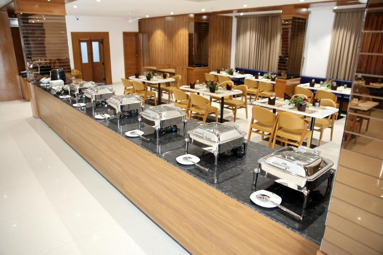 Lords Eco Inn, Ambaji Luaran gambar