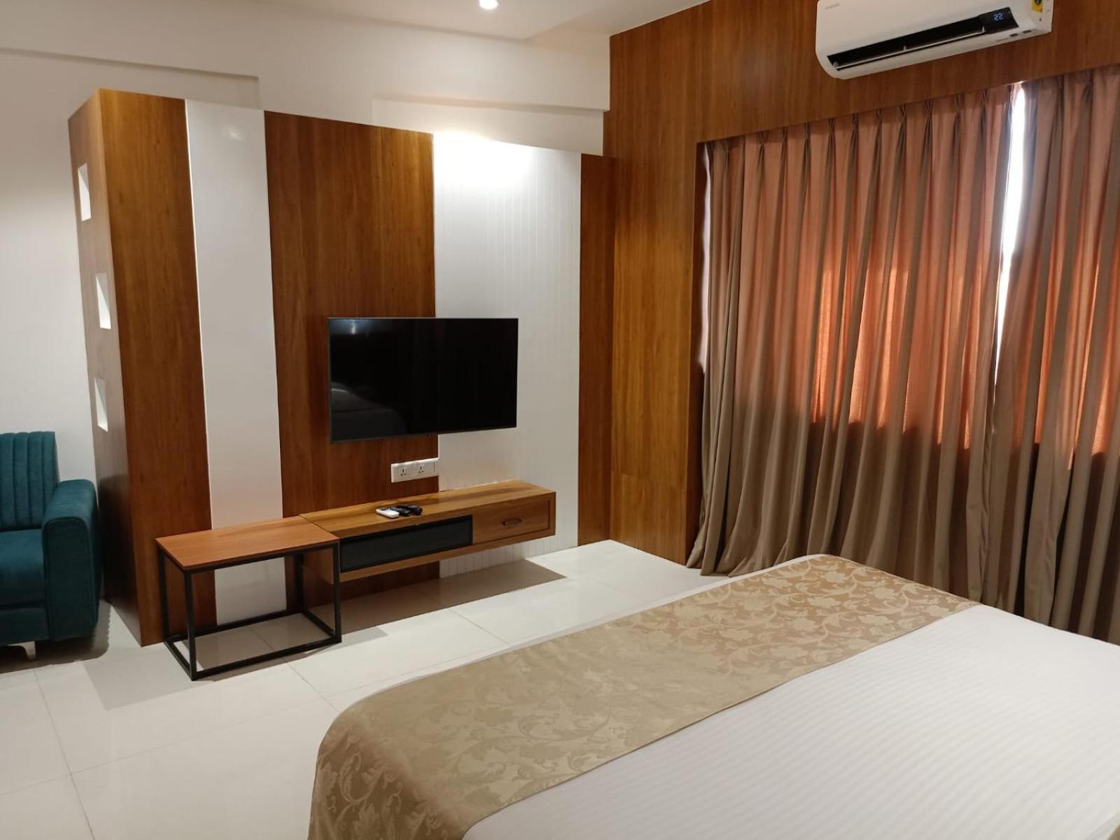 Lords Eco Inn, Ambaji Luaran gambar